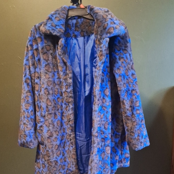 Blue Leopard Print Women's Coat - Picture 5 of 5